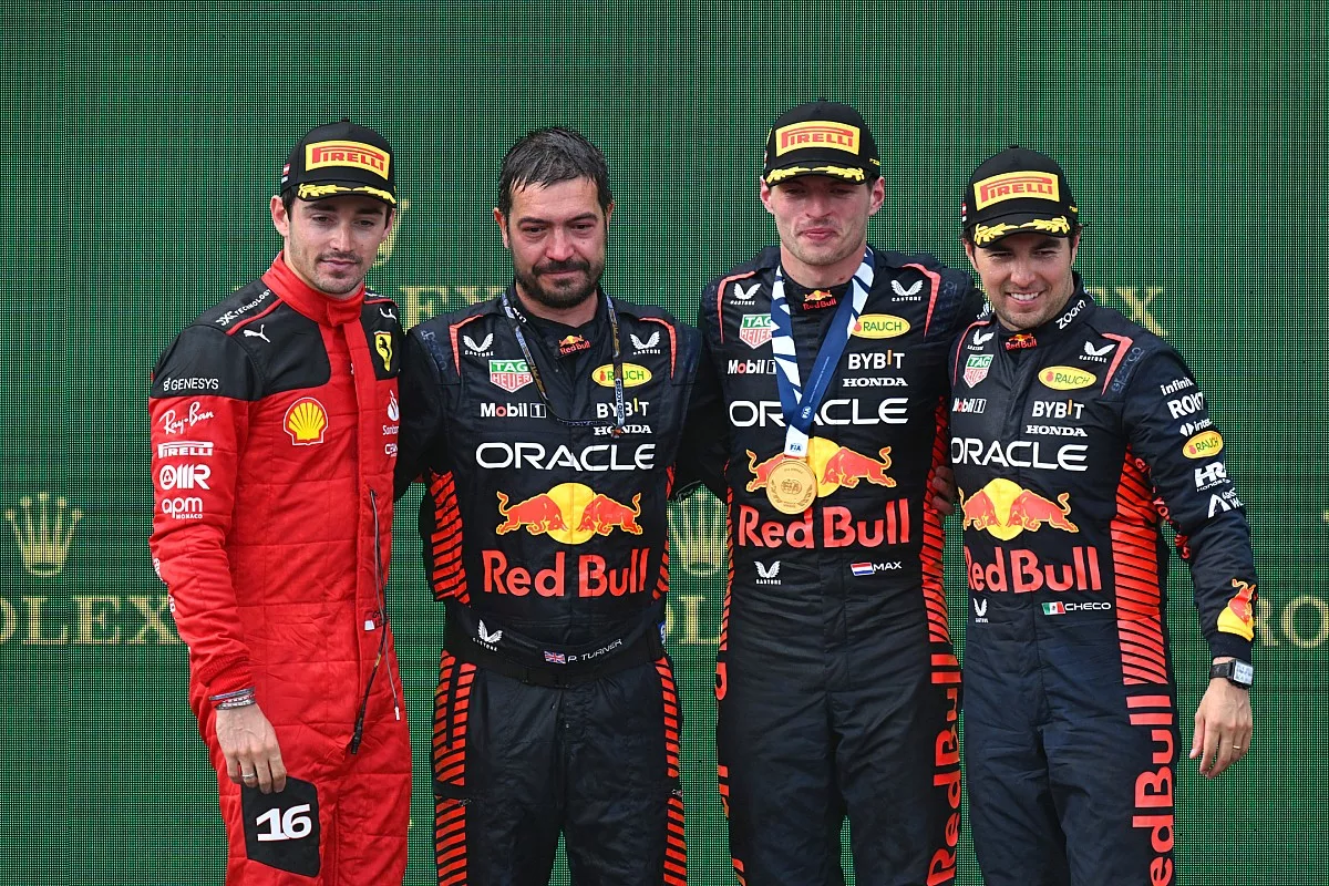 Red Bull'un evinde zafer Verstappen'in