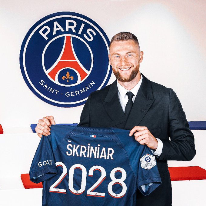PSG'den defansa takviye
