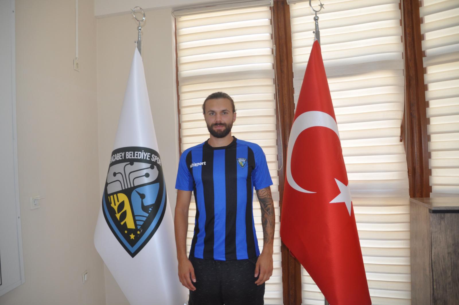 Özgür Güler Karacabeyspor'da