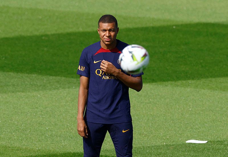 PSG’de Mbappe krizi!