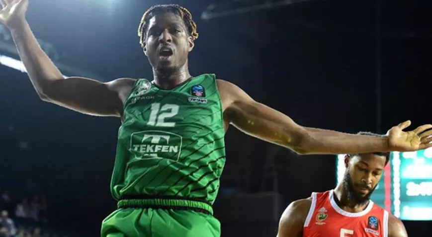 Bursaspor'da ilk imza Hamilton'dan