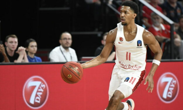 Jordan Floyd resmen Bursaspor'da