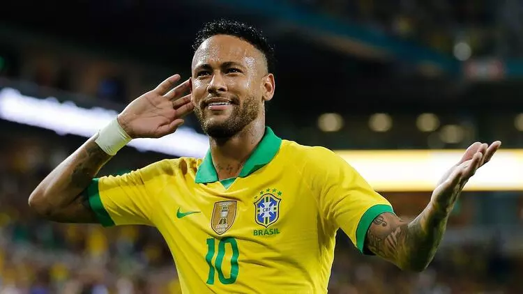 Neymar, Ronaldo’ya rakip oldu!