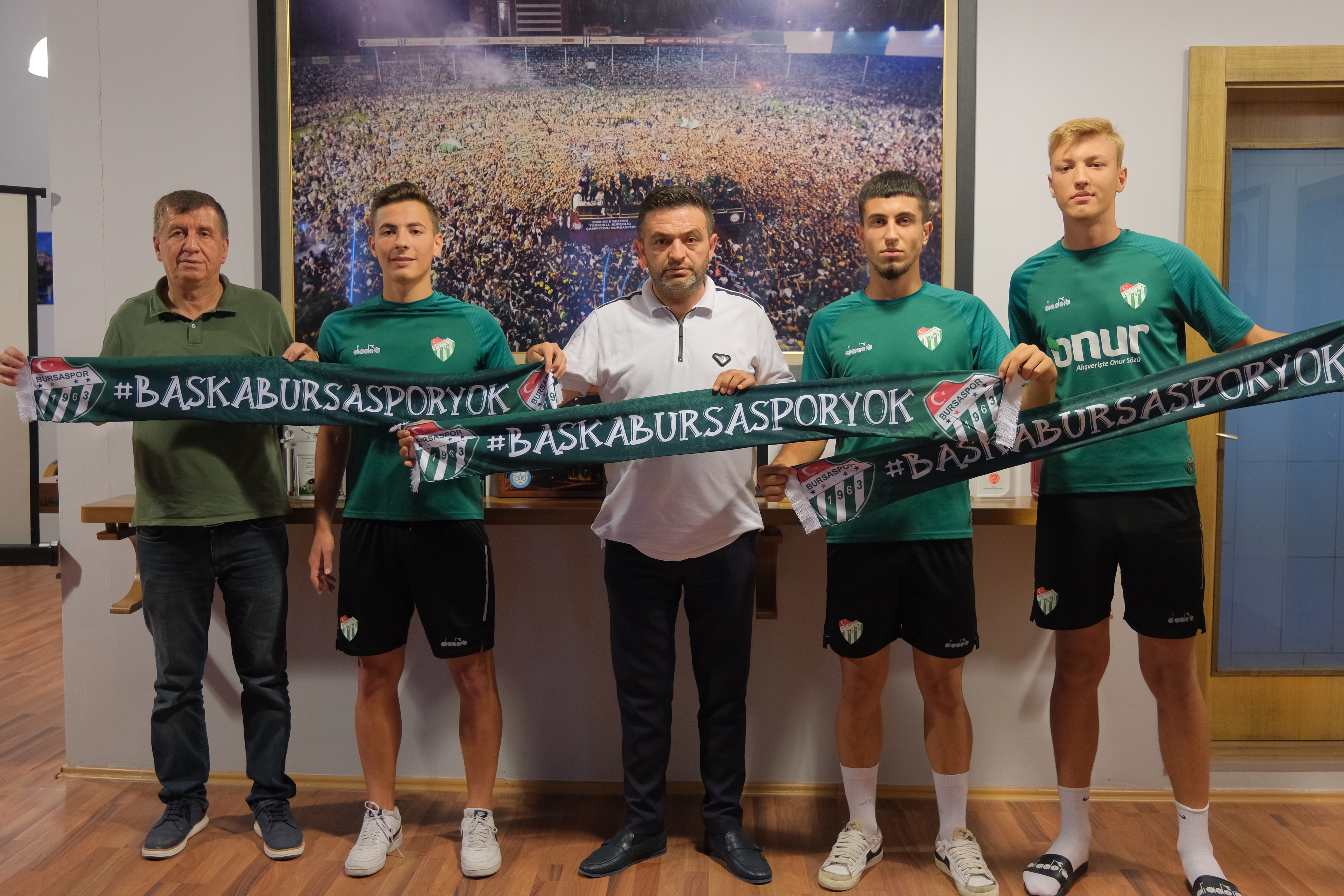 Bursaspor'da 3 imza birden