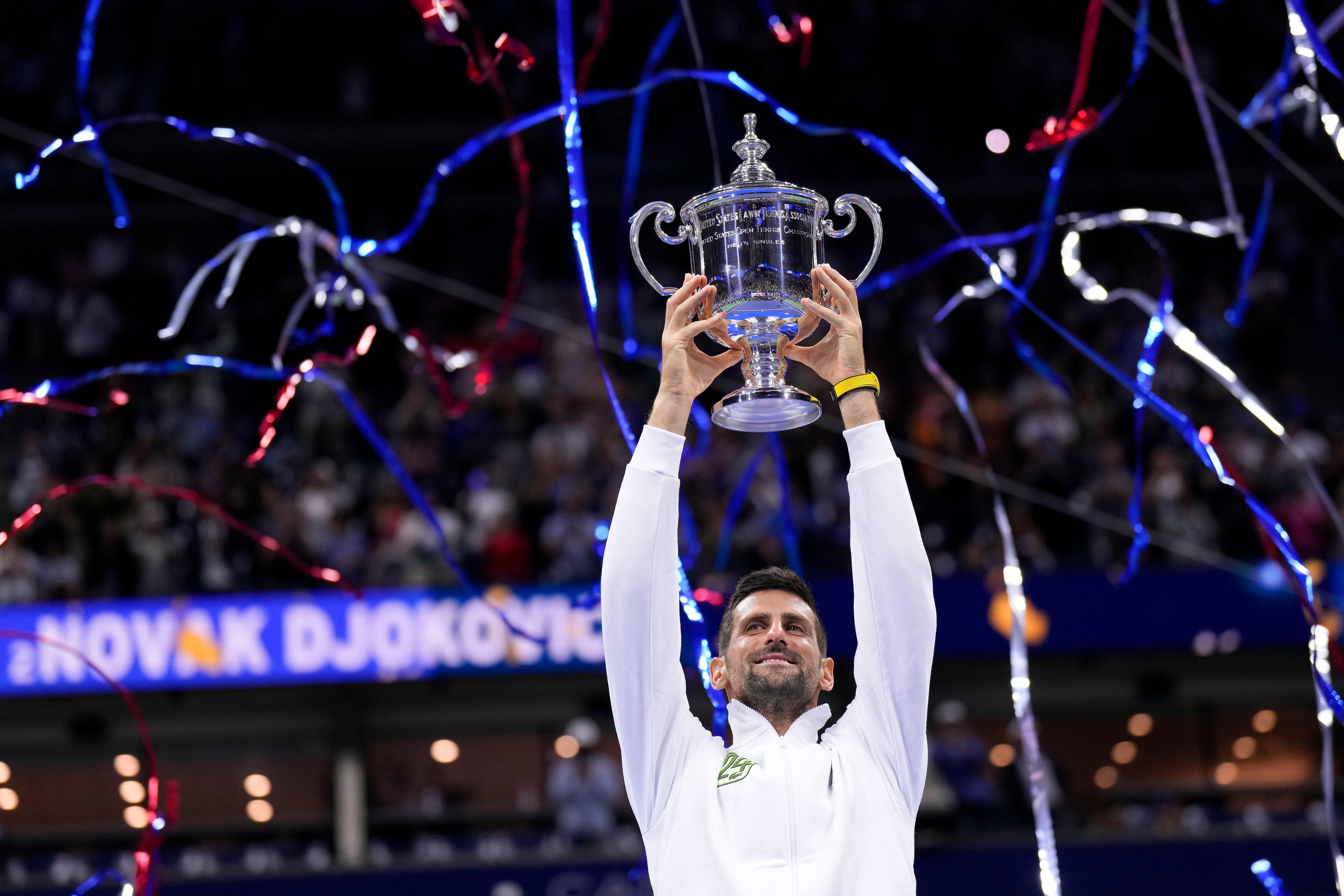 Novak Djokovic'ten tarihi şampiyonluk