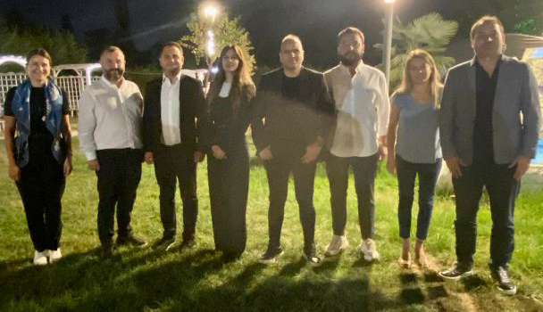 Uludağ Basketbol yönetimi bir araya geldi