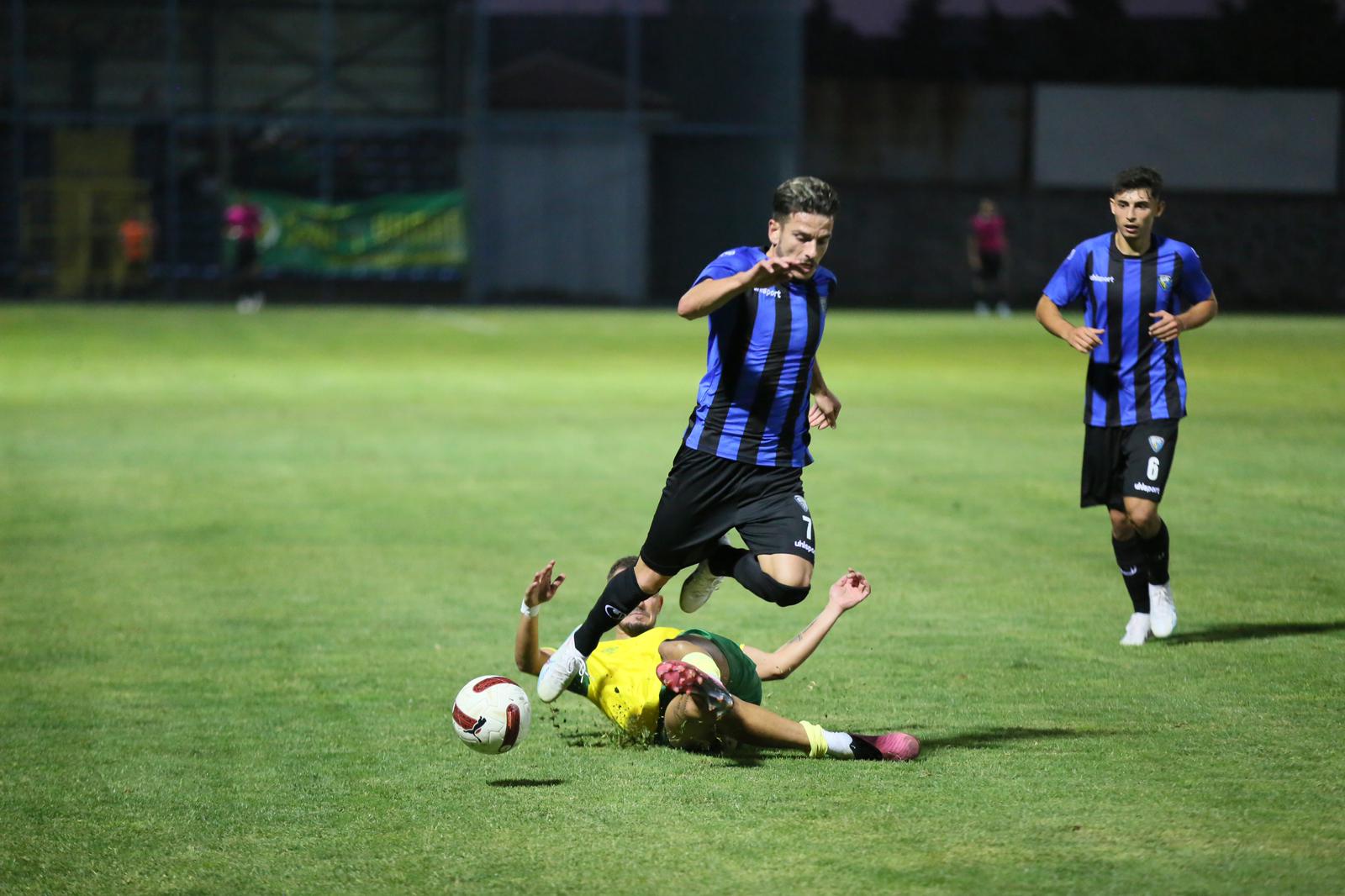 Karacabey evinde vurgun yedi!