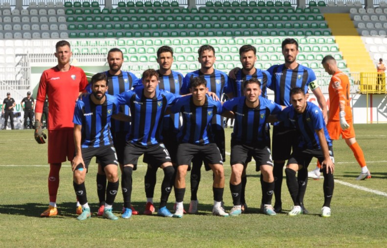 Karacabey Belediyespor rahat kazandı
