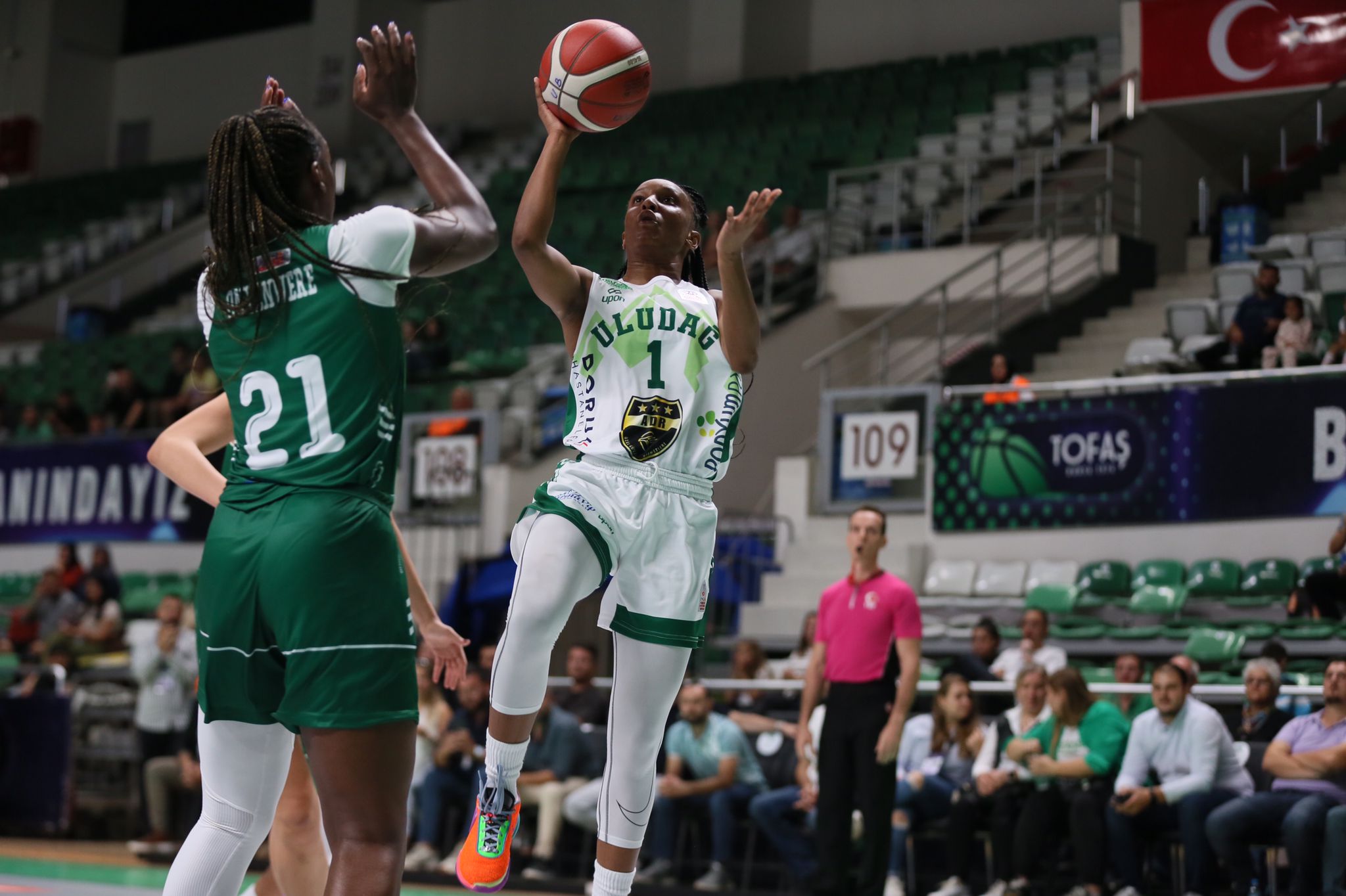 Uludağ Basketbol Avrupa arenasında