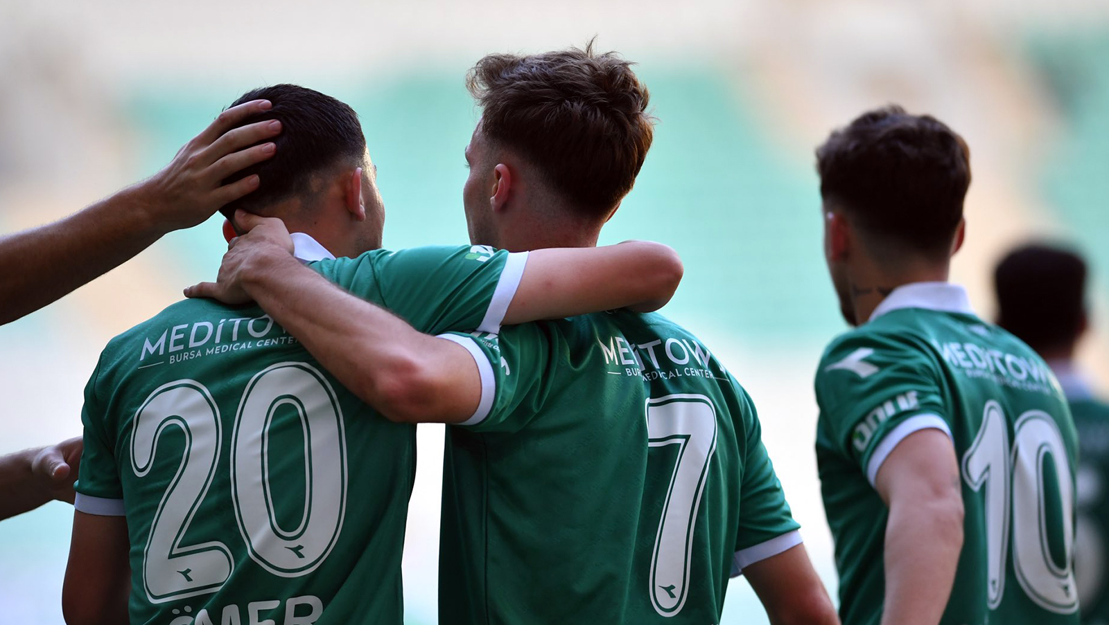 Bursaspor 3 puan peşinde