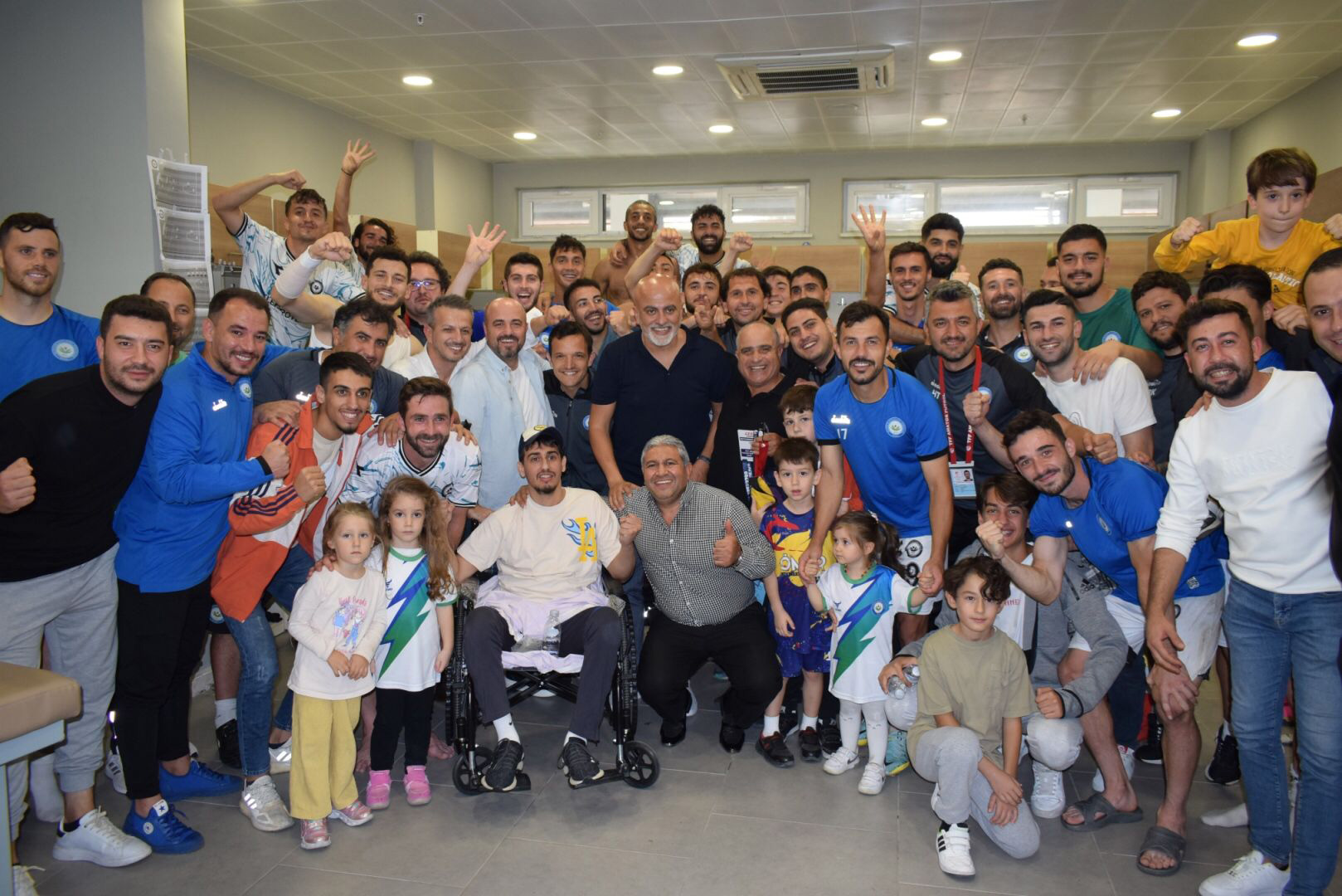 Batalla'lı Nilüfer Belediye FK ilk iki haftada lige ağırlığını koydu