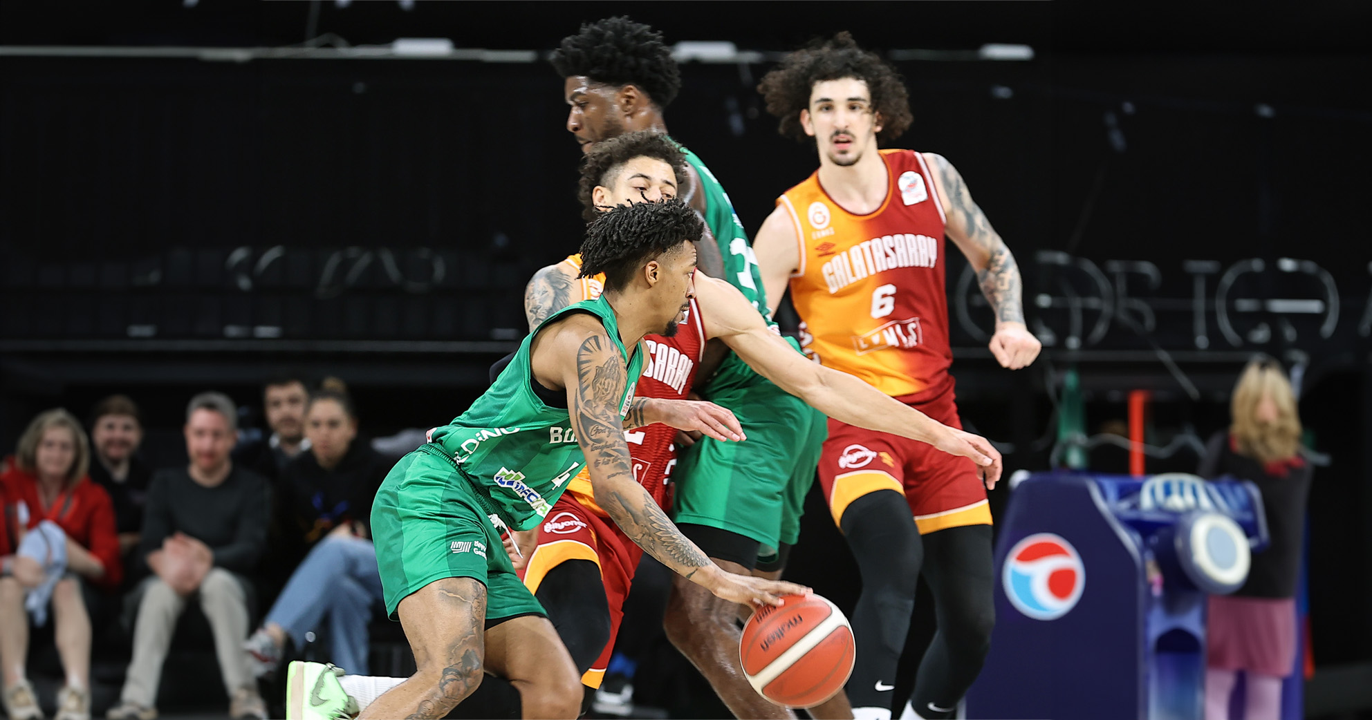 Bursaspor BCL'de son şampiyonun konuğu