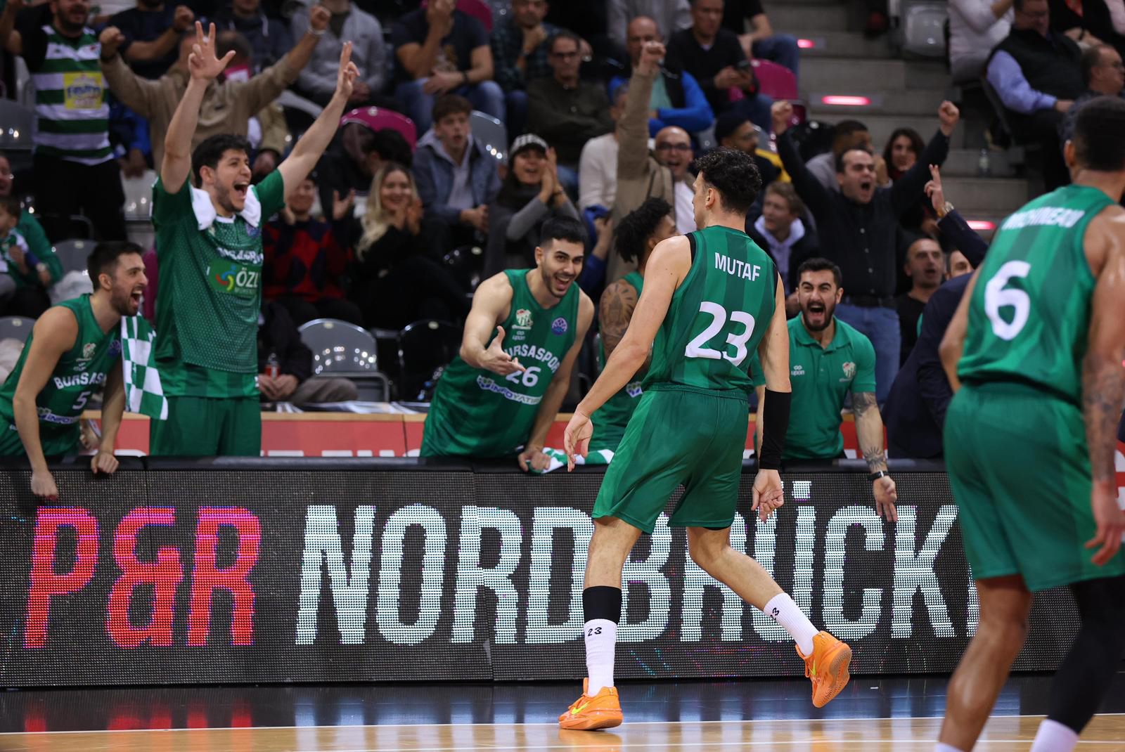 Bursaspor için salona!