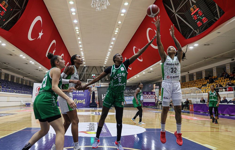 Uludağ Basketbol son anda yıkıldı!