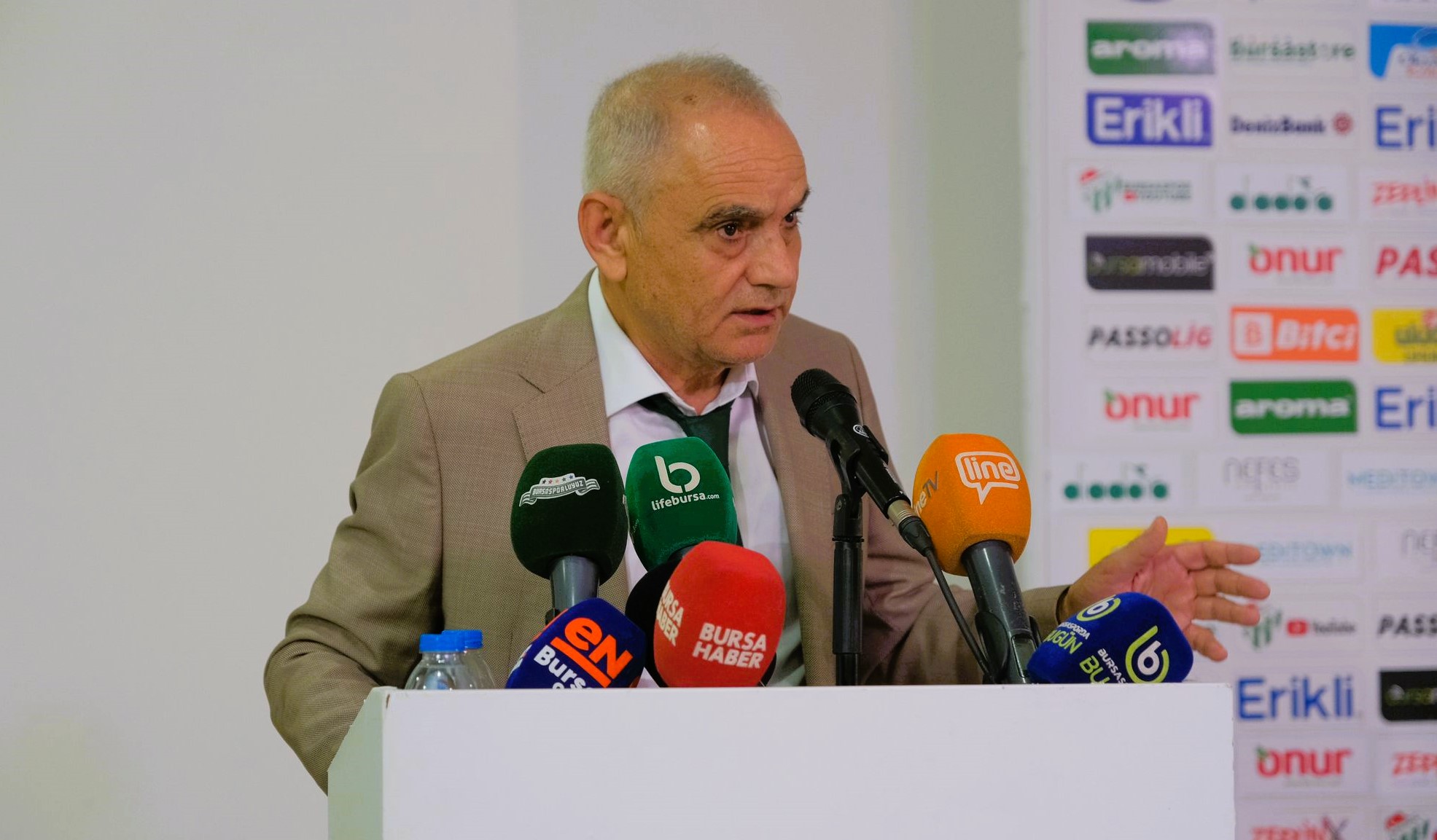 Recep Günay lafı çevirdi!