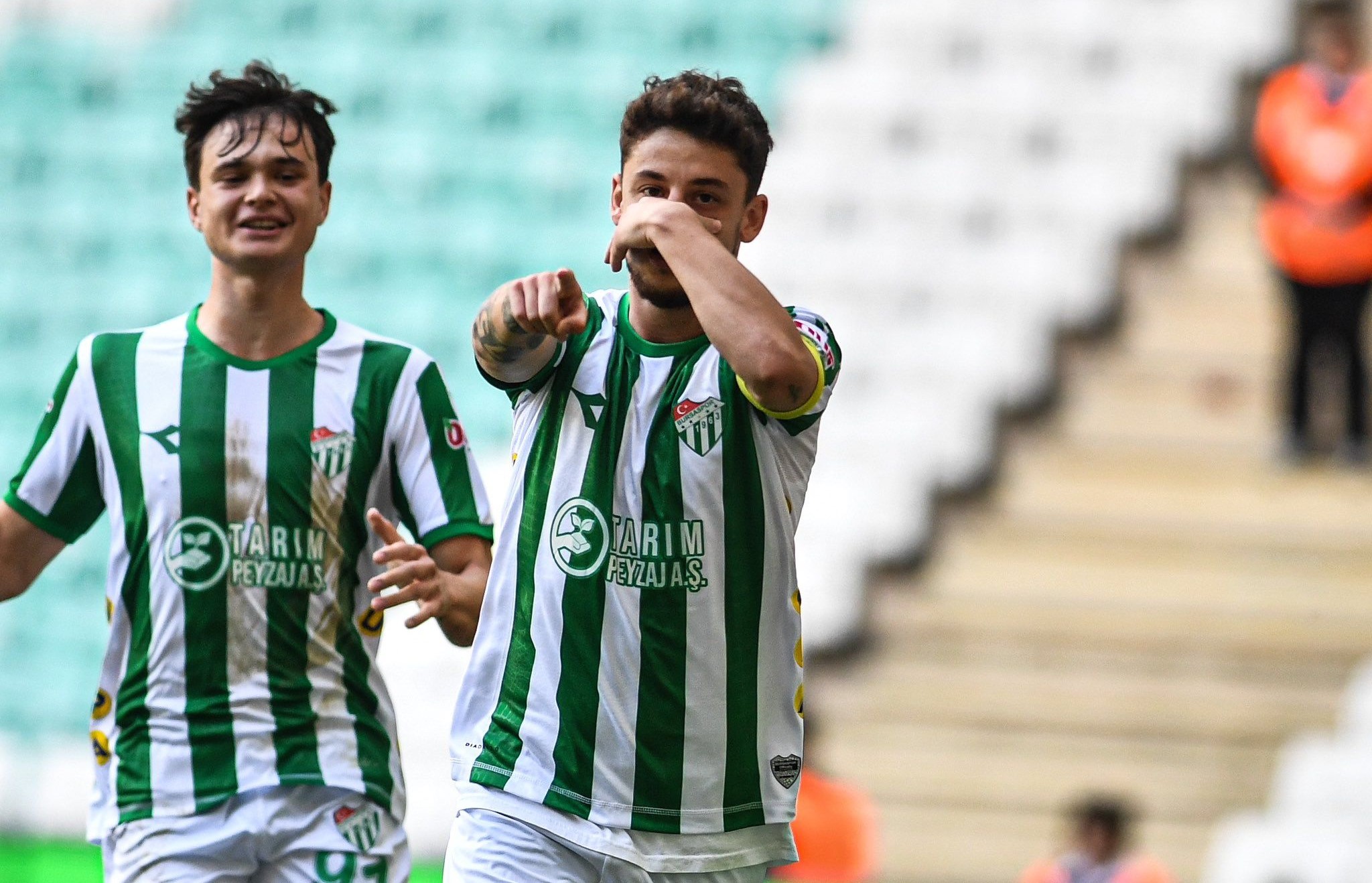 Bursaspor 1 - 1 Esenler Erokspor