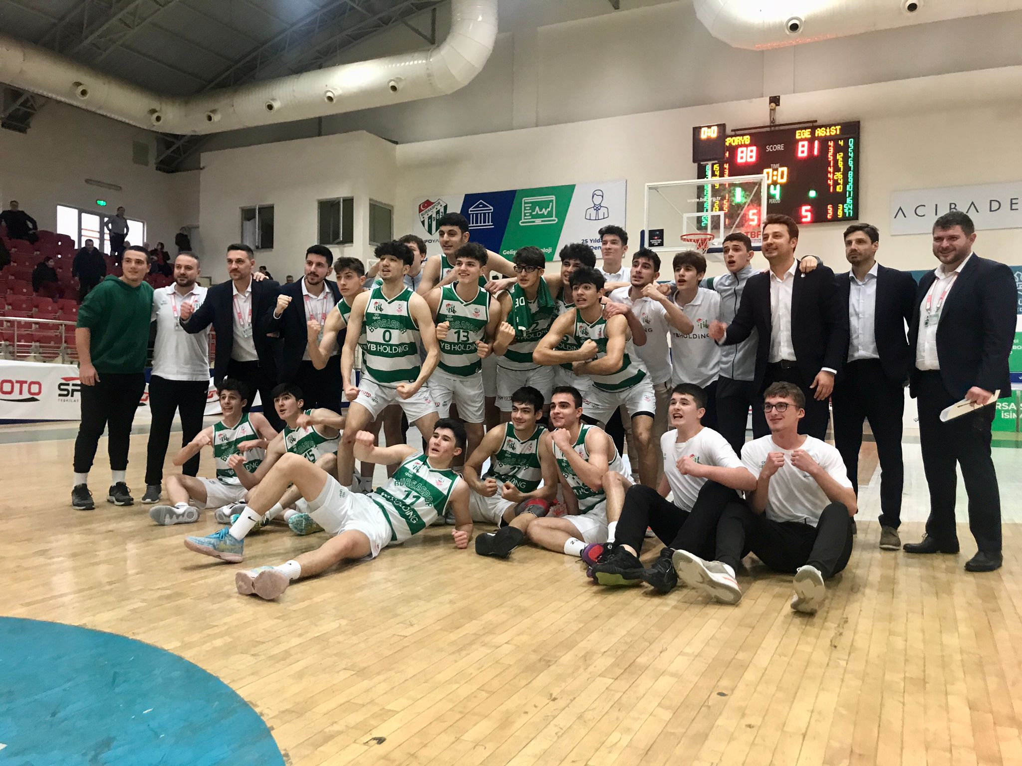 Bursaspor play-off’a çıktı