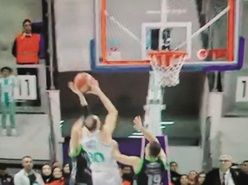 İşte Bursaspor maçındaki son pozisyon