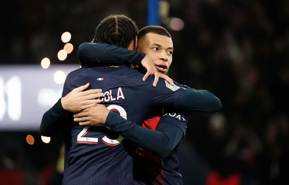 PSG, Metz'i 3 golle geçti