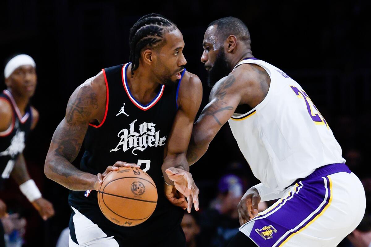 Kawhi Leonard, Los Angeles Clippers ile sözleşmesini uzattı