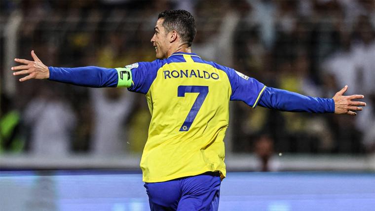 Bursasporlu eski oyuncu Ronaldo'nun takımında!