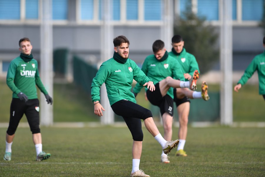 Bursaspor, Altınordu'ya hazır!