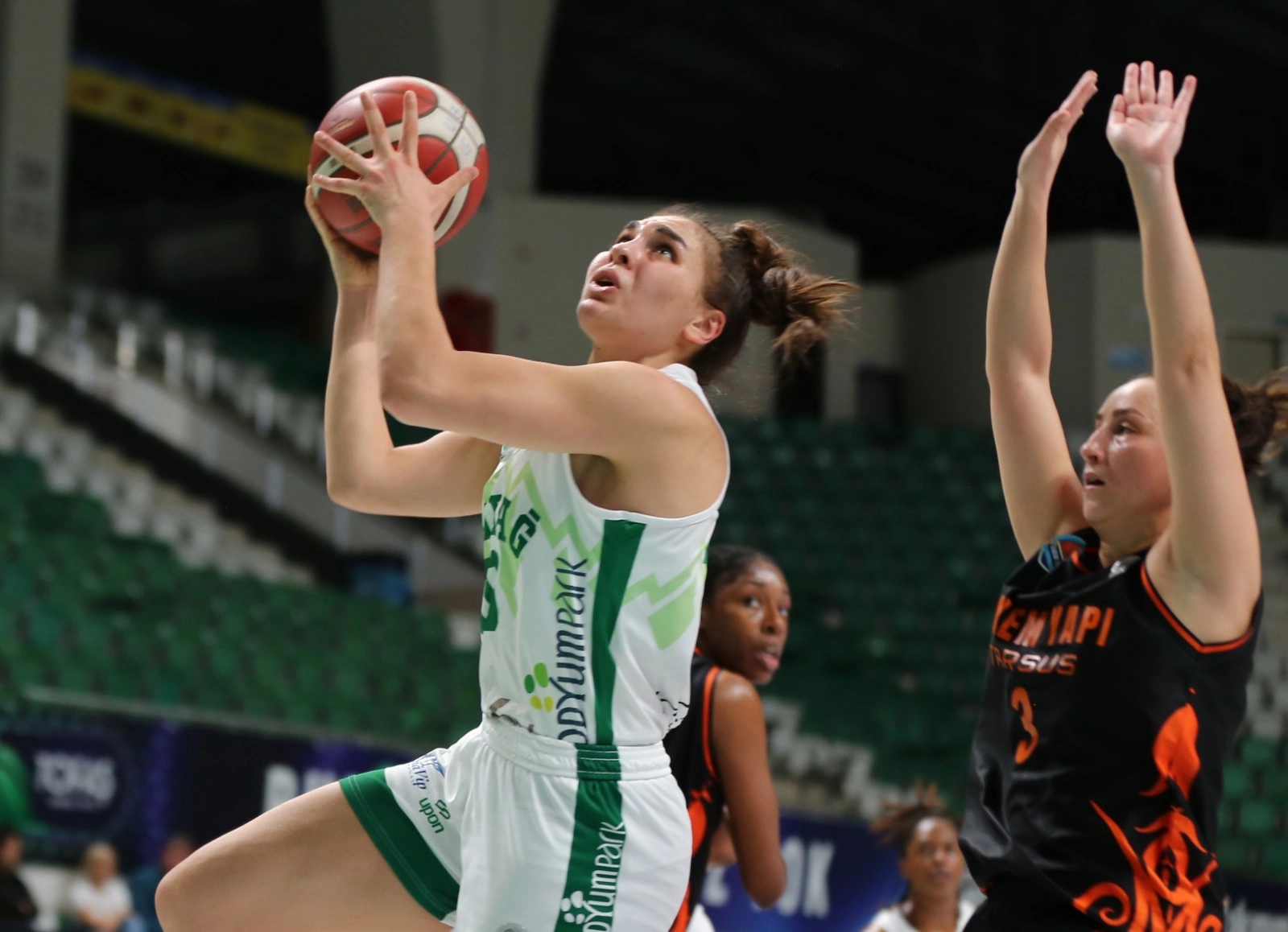 Uludağ Basketbol’un zorlu İzmit sınavı