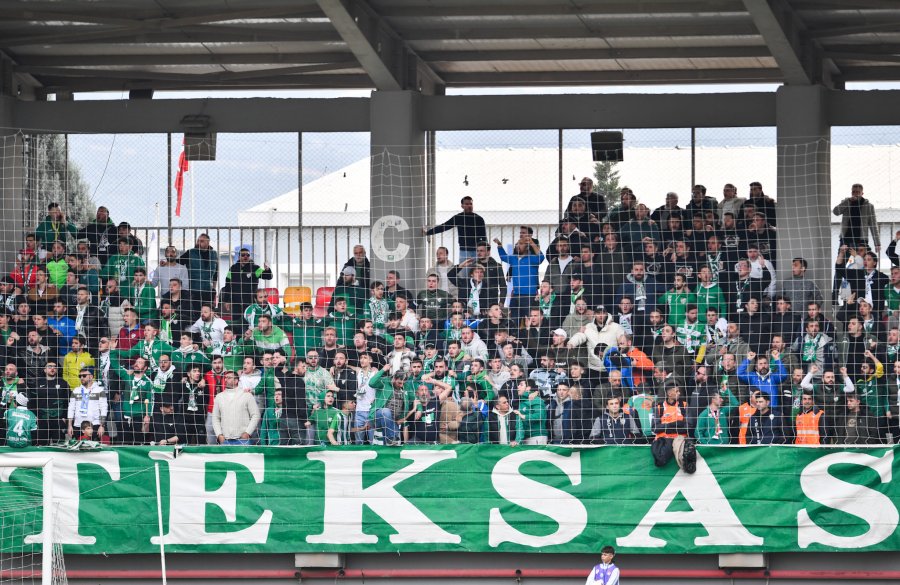Taraftarlar kahroldu!