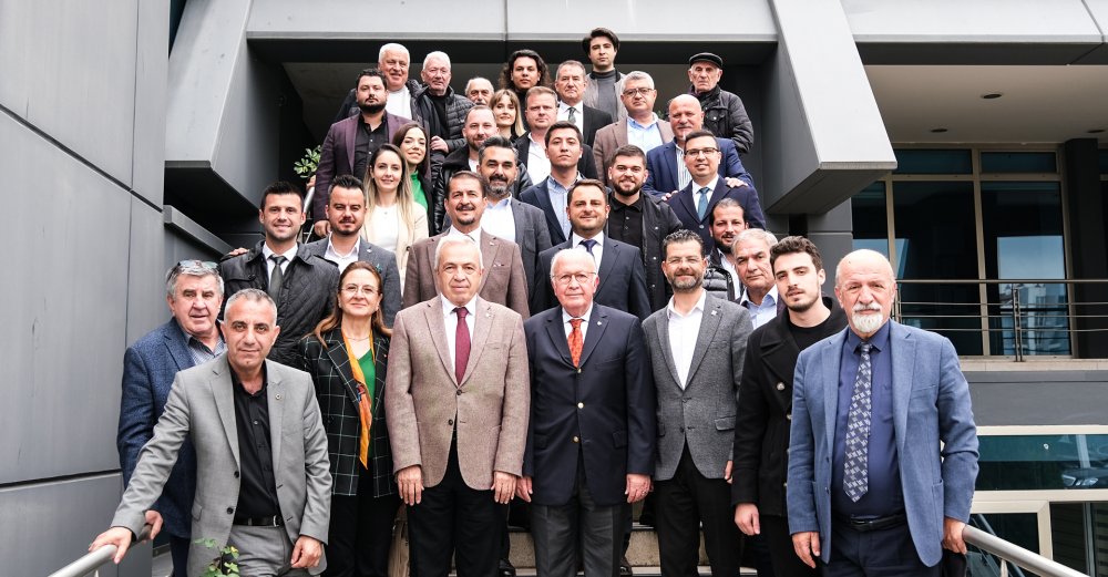 CHP Nilüfer adayı Özdemir Bursaspor’u ziyaret etti