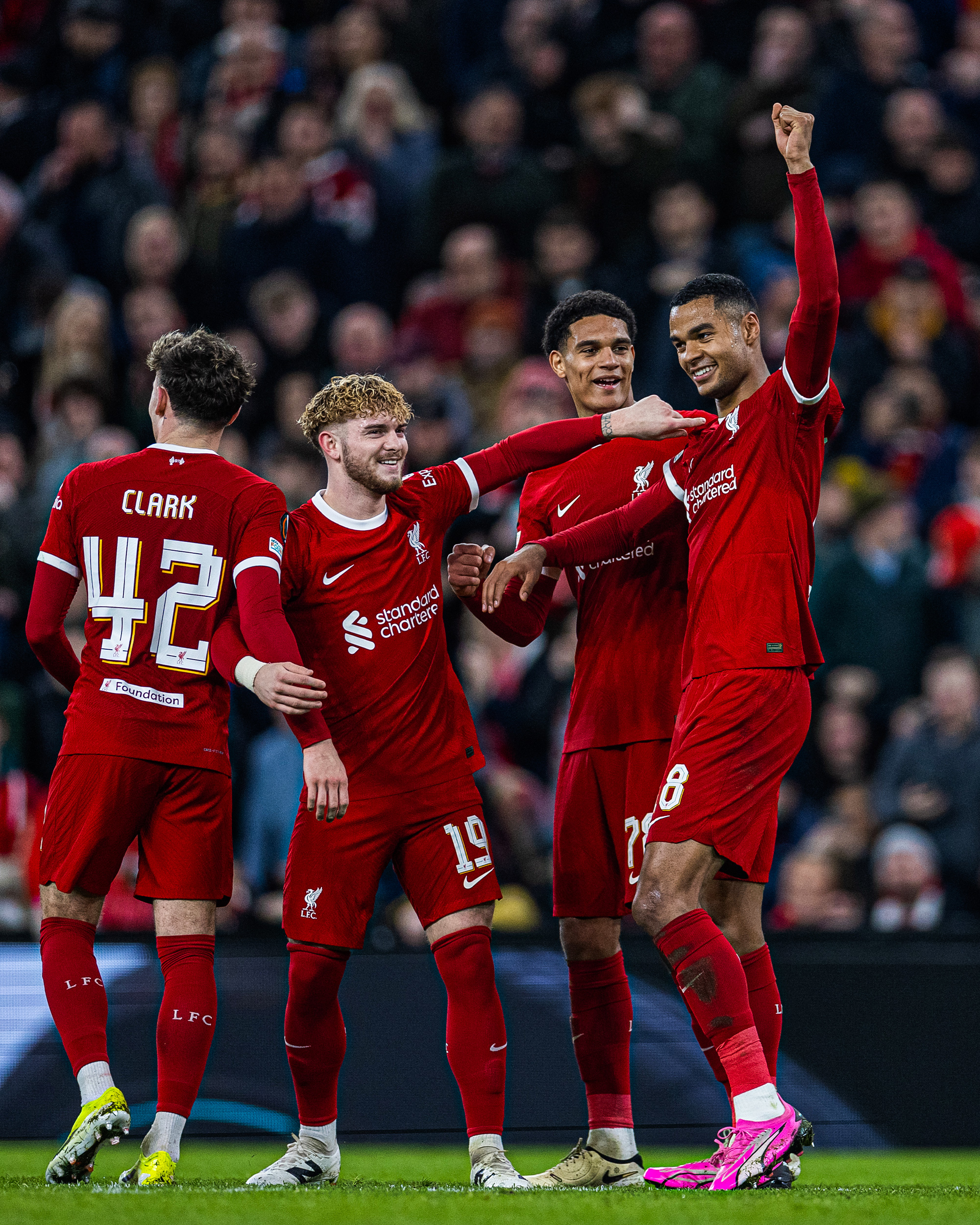 Liverpool, Sparta Prag'ı farklı geçti!