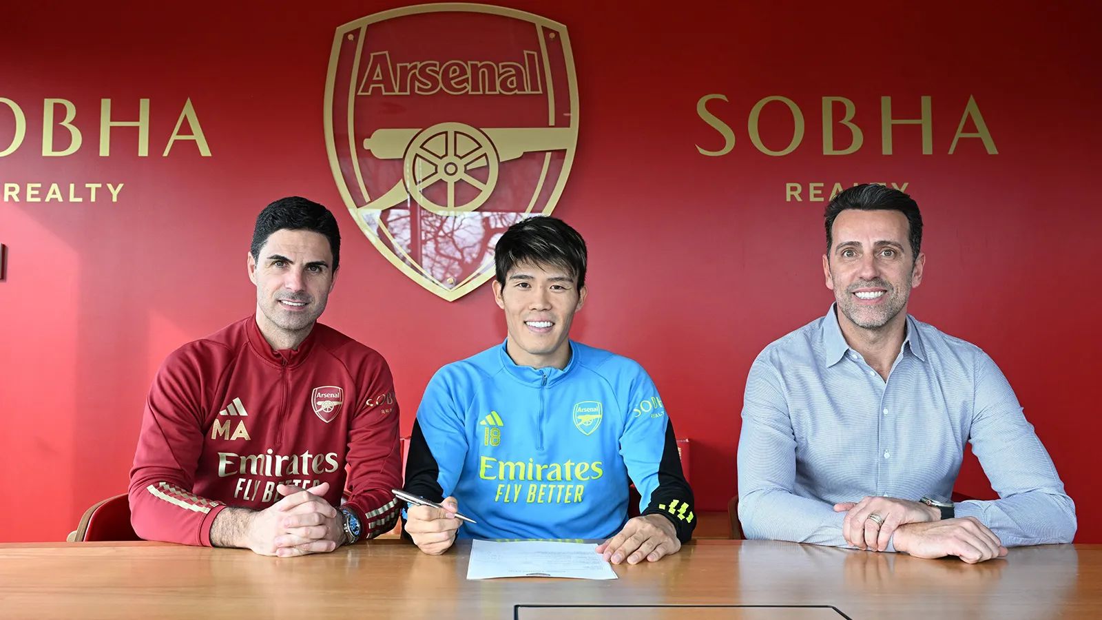 Arsenal'den Tomiyasu'ya yeni sözleşme