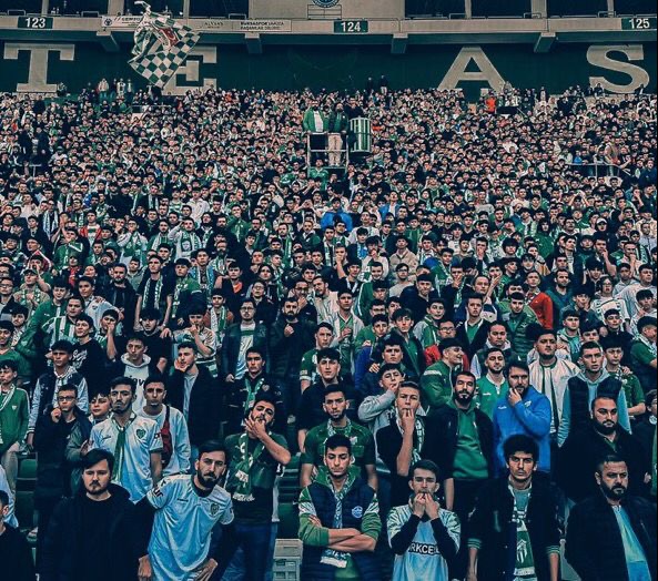 Teksas’tan seçime şarkılı gönderme!