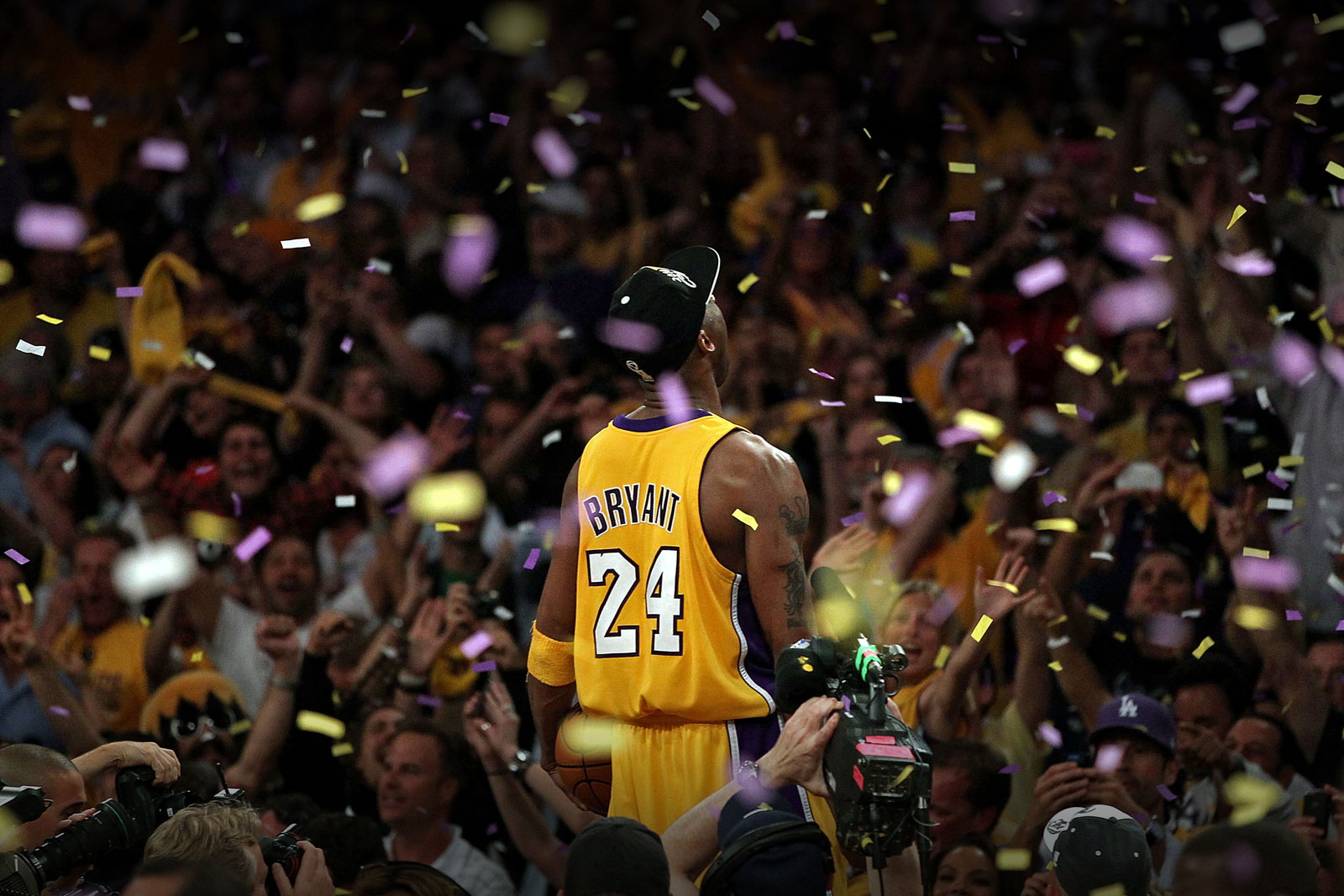 Kobe Bryant'ın şampiyonluk yüzüğüne rekor fiyat