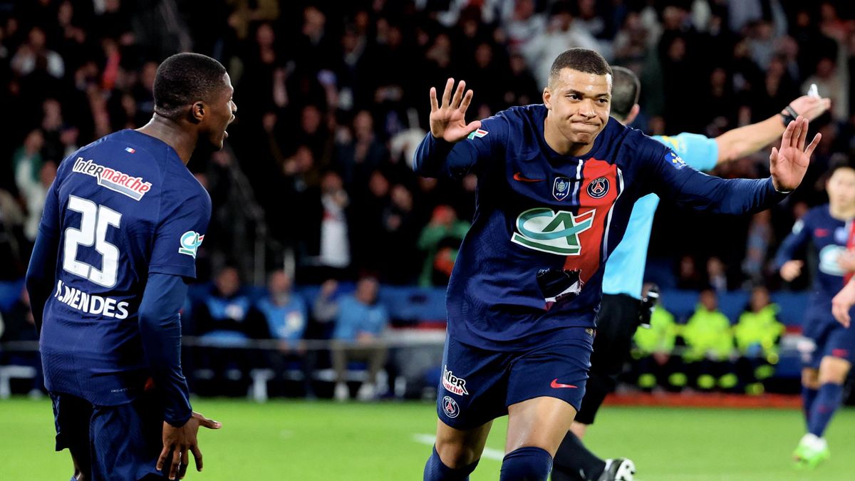 Mbappe, PSG'yi finale taşıdı