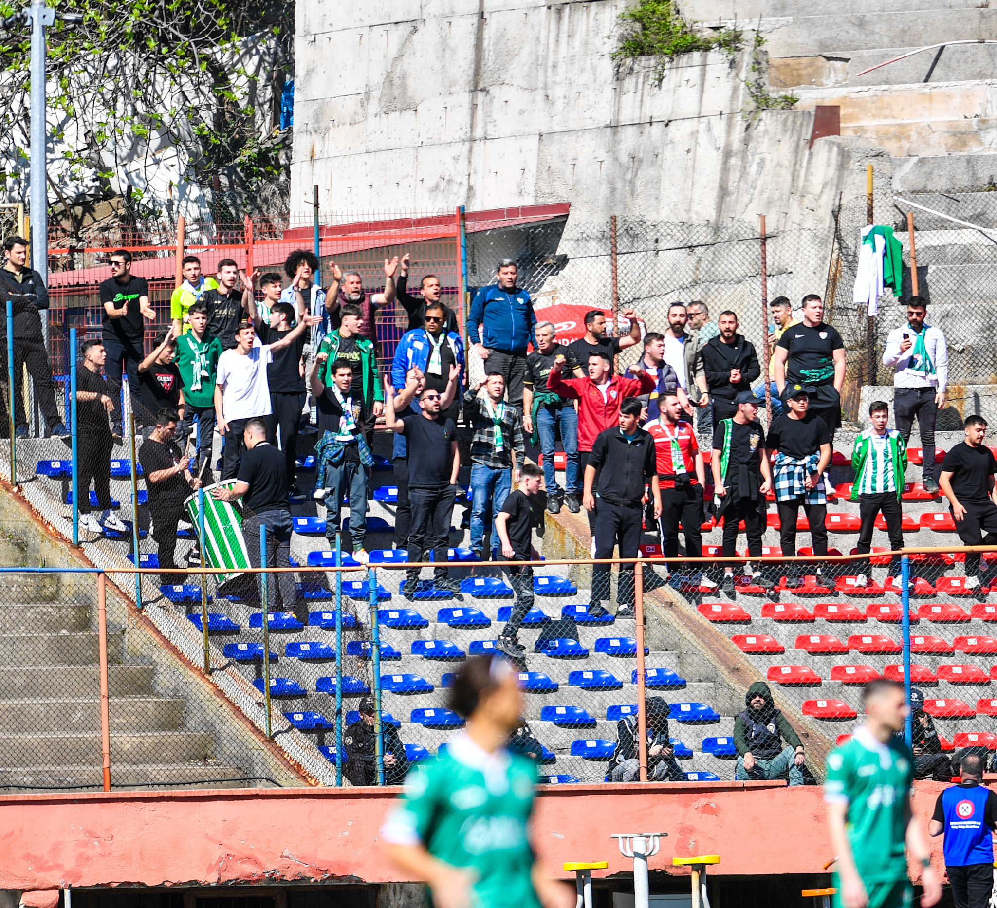 Teksas, Bursaspor'u Zonguldak'ta da yalnız bırakmadı