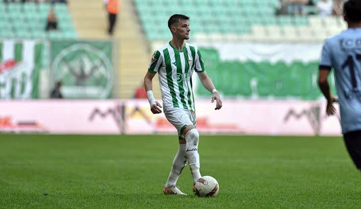 Bursaspor’da Eren Tunalı cezalı!