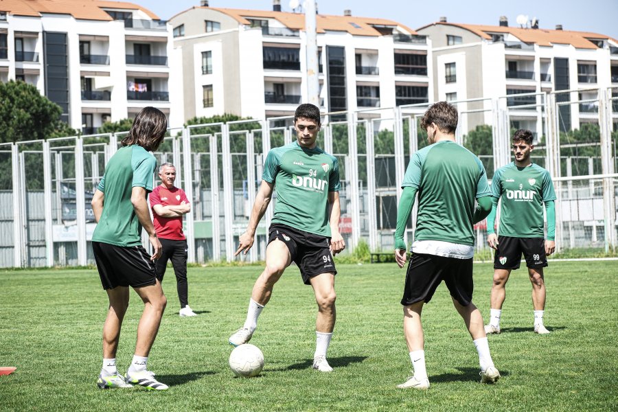Bursaspor, Esenler Erokspor maçının hazırlıklarını tamamladı