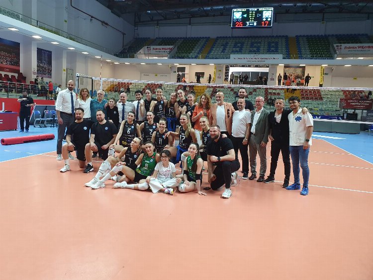 Nilüfer Belediyespor sezonu 7.sırada tamamladı