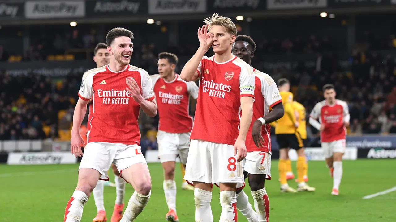 Arsenal şampiyonluk yolunda hata yapmadı