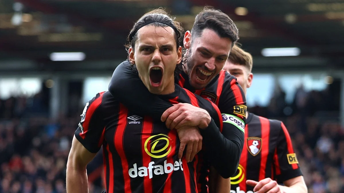 Enes Ünal Bournemouth'u galibiyete taşıdı