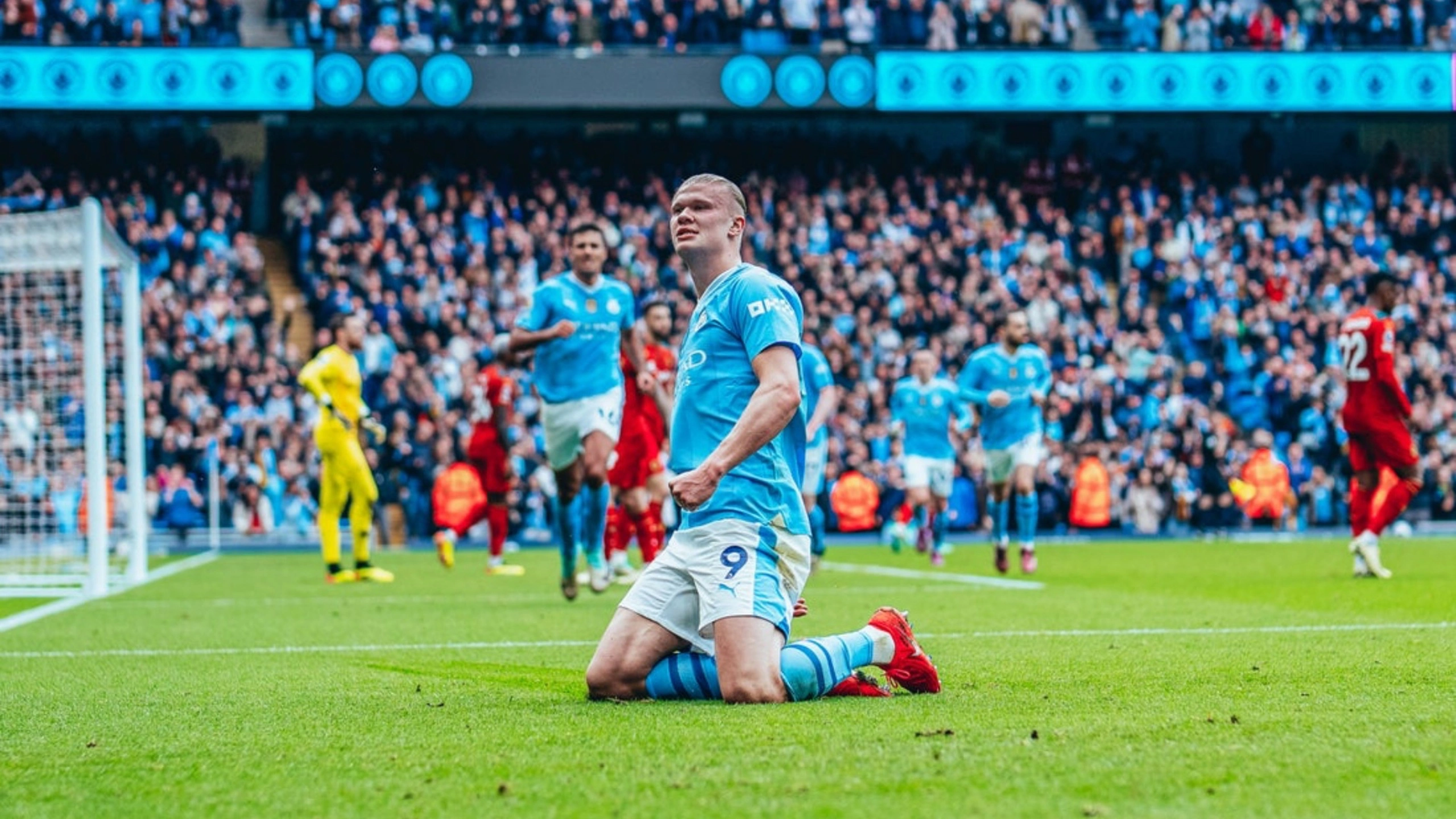 Erling Haaland yıldızlaştı, Manchester City farka koştu