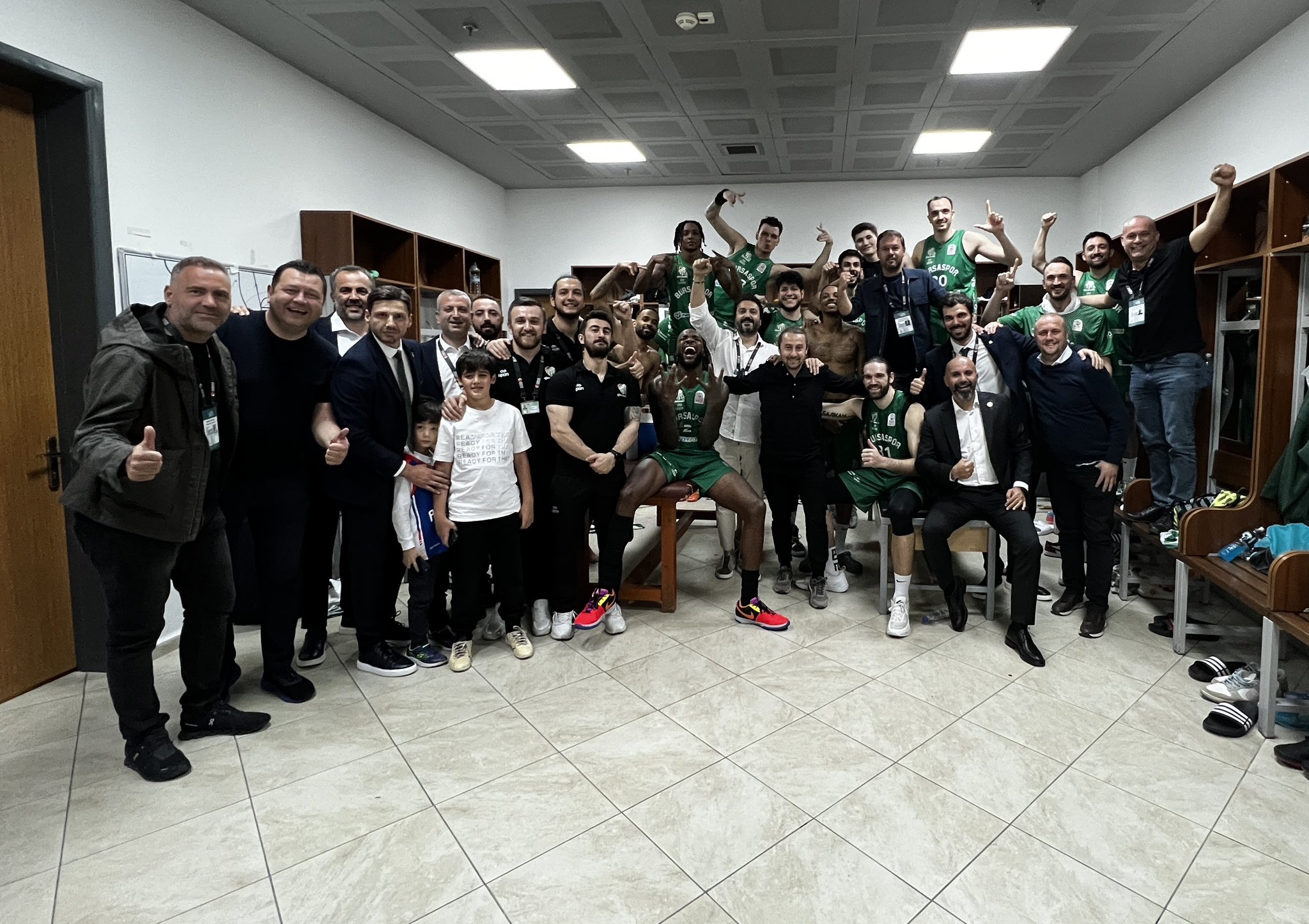 Bursaspor İnfo Yatırım’dan play-off yolunda dev adım!