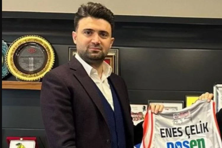 Başkan adayı Çelik, yönetim listesini veriyor