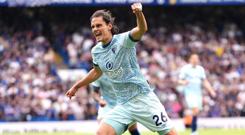 Bizim çocuk Chelsea'yi de boş geçmedi!