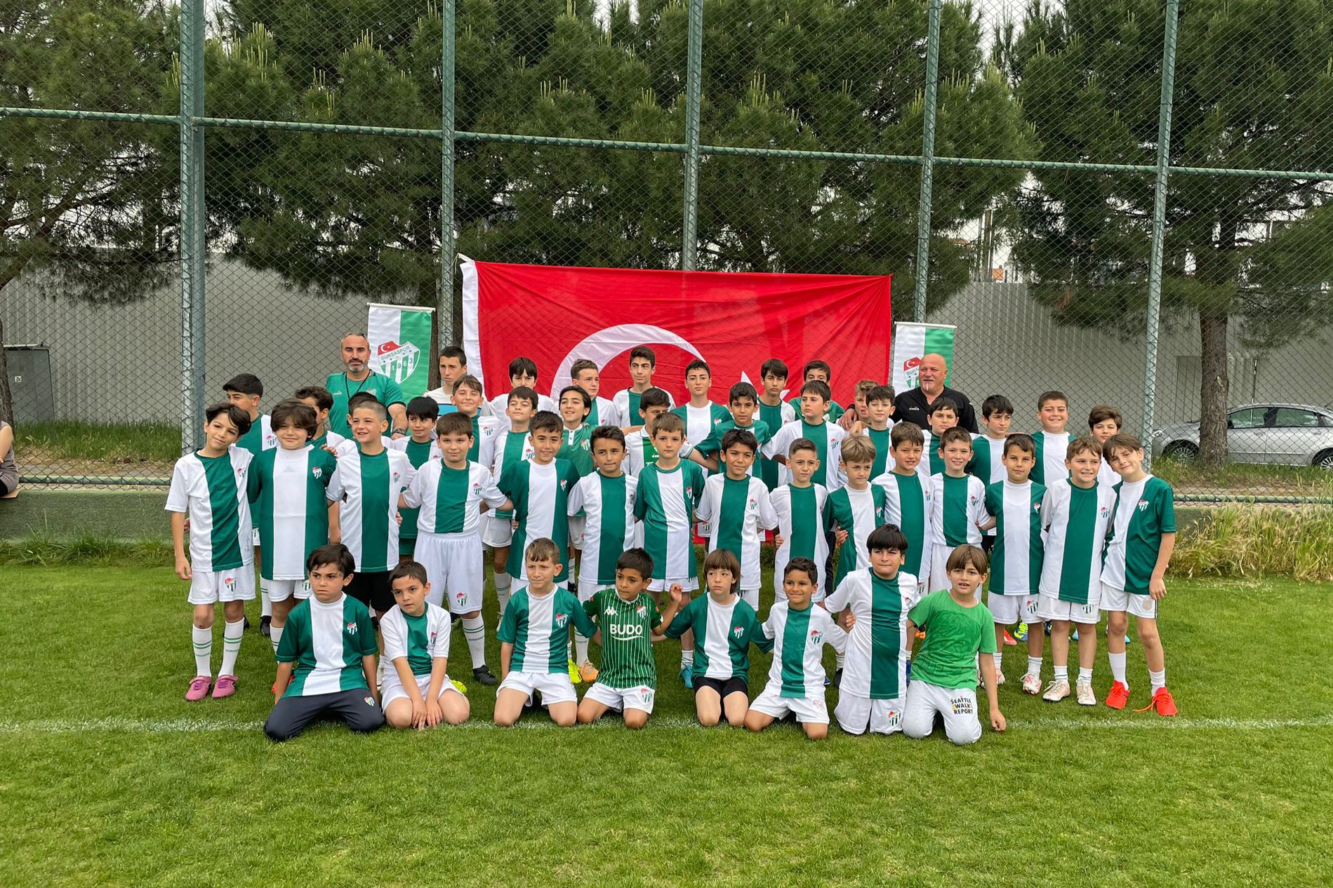 Özlüce’de 19 Mayıs kutlaması