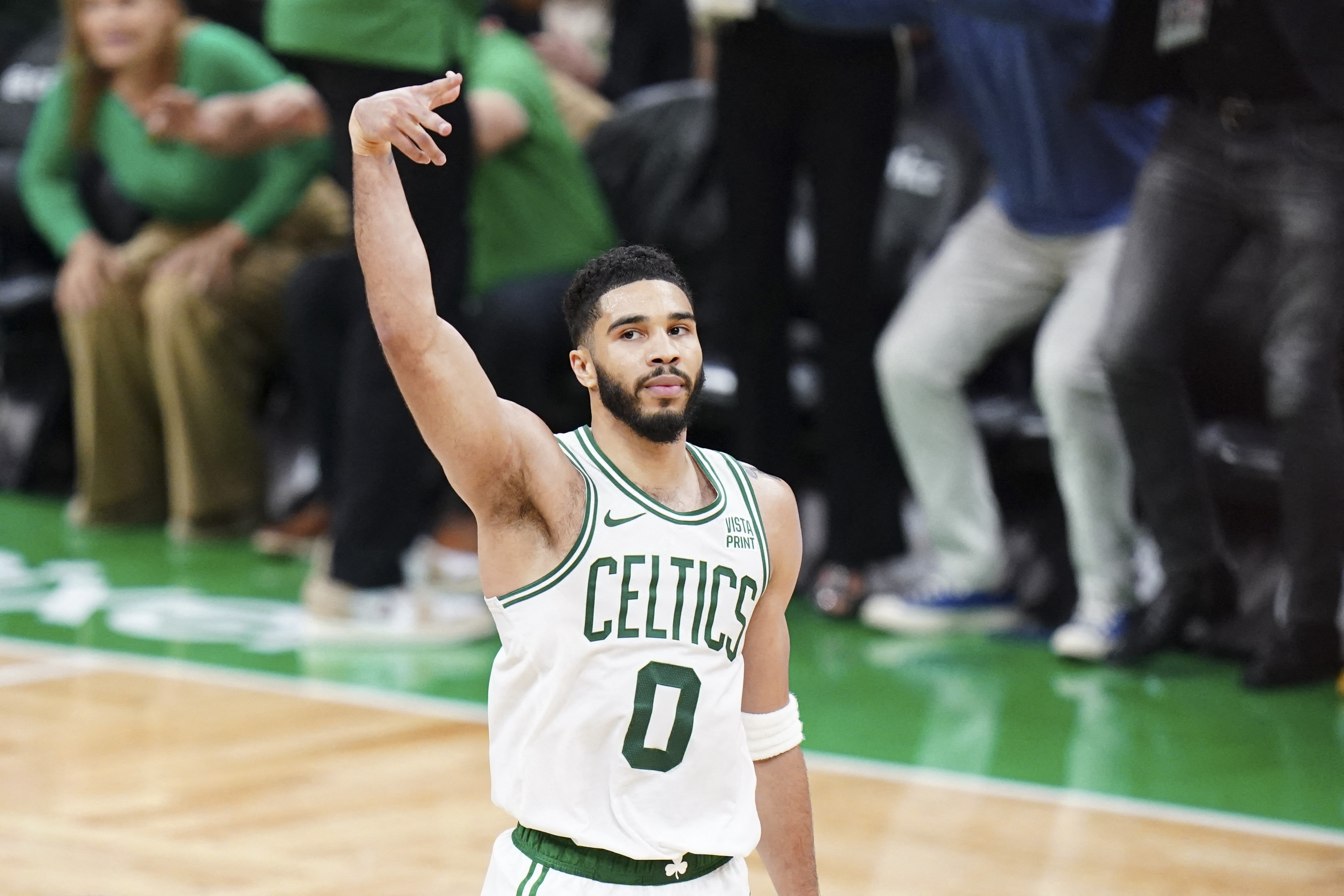 NBA’de sezonun en iyi beşleri açıklandı!