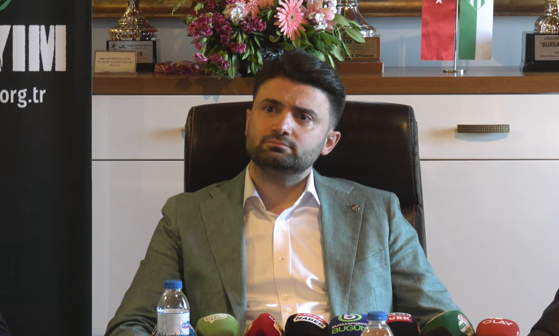 Enes Çelik’ten transfer tahtası açıklaması