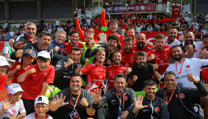 Üst üste 3.kez Avrupa Şampiyonuyuz!
