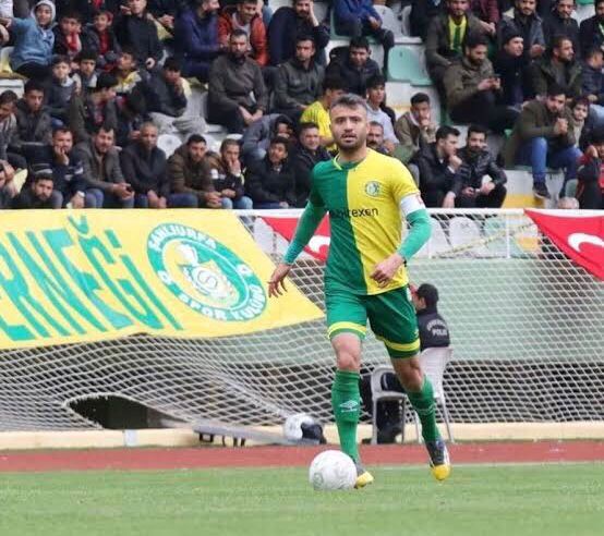 Bursaspor’a Mehmet Yiğit geliyor