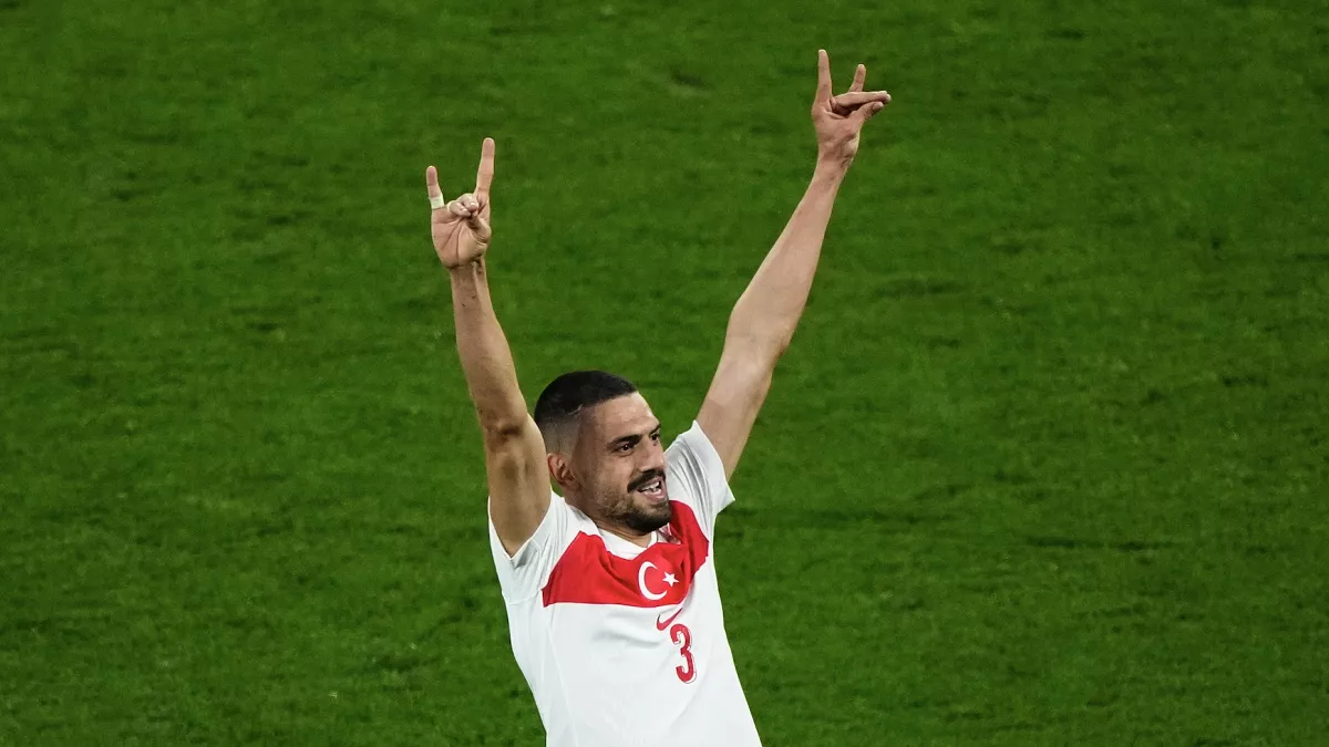Merih Demiral’a ceza iddiası ortalığı karıştırdı!